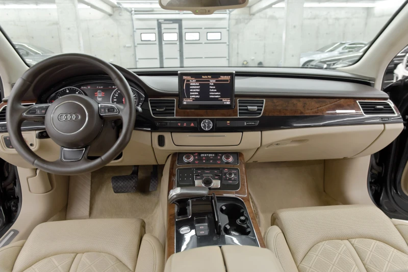 Audi A8 4.2TDI V8 , снимка 10 - Автомобили и джипове - 51583936