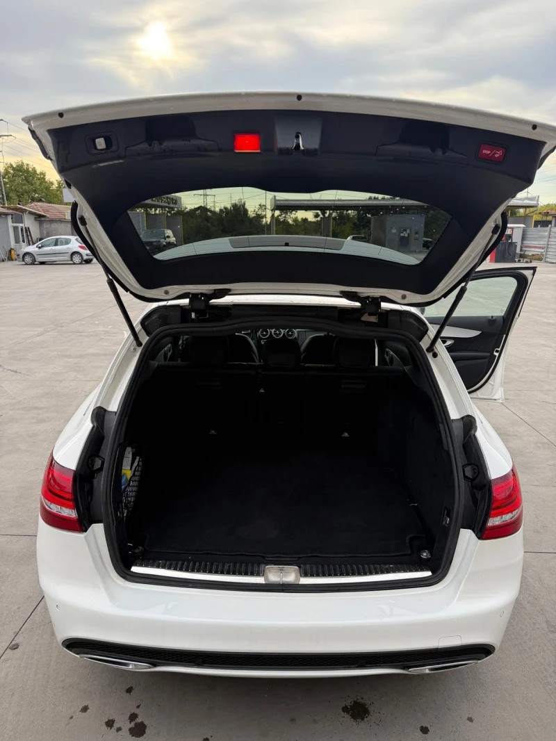 Mercedes-Benz C 250 * * CAR Play, Реални Километри, Ел Теглич * * , снимка 9 - Автомобили и джипове - 52081778