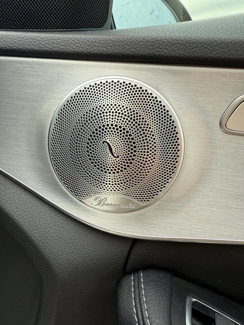 Mercedes-Benz C 250 * * CAR Play, Реални Километри, Ел Теглич * * , снимка 14 - Автомобили и джипове - 52081778