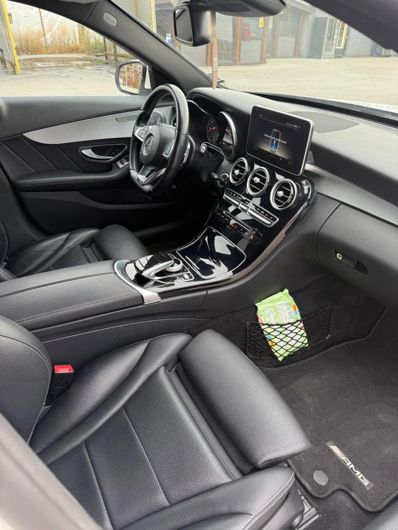 Mercedes-Benz C 250 * * CAR Play, Реални Километри, Ел Теглич * * , снимка 10 - Автомобили и джипове - 52081778
