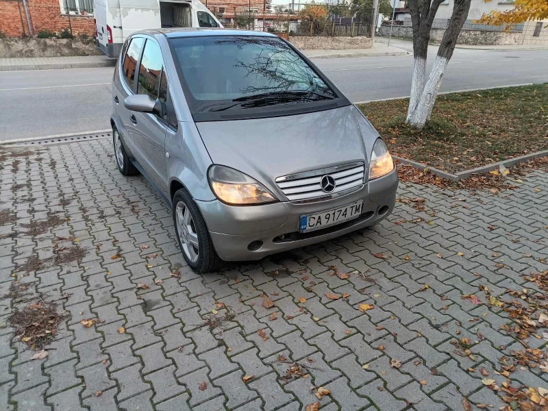 Mercedes-Benz A 190, снимка 6 - Автомобили и джипове - 52351112