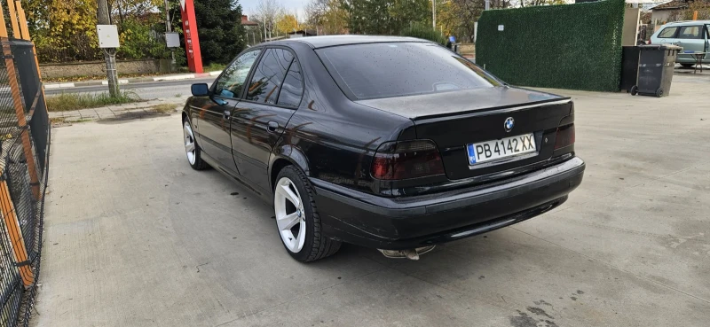 BMW 523, снимка 4 - Автомобили и джипове - 52925860