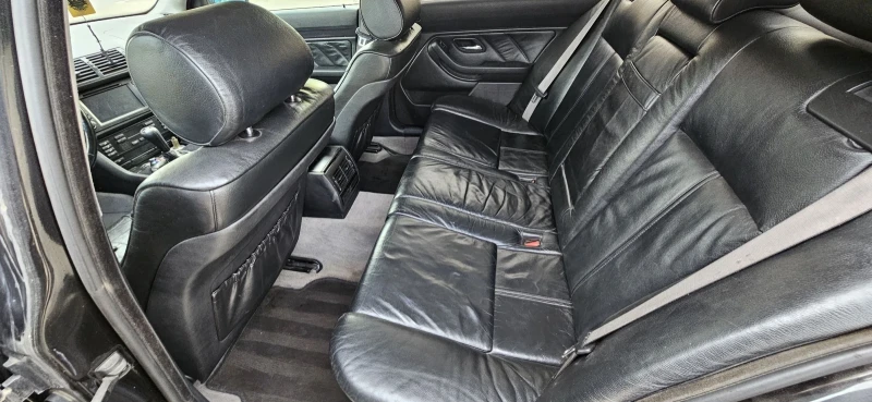 BMW 523, снимка 7 - Автомобили и джипове - 52925860