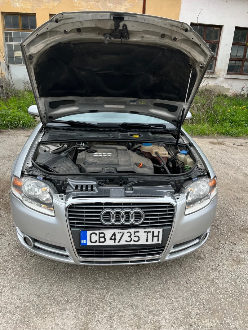 Audi A4 2.0 TDI 140кс, снимка 8 - Автомобили и джипове - 52578378