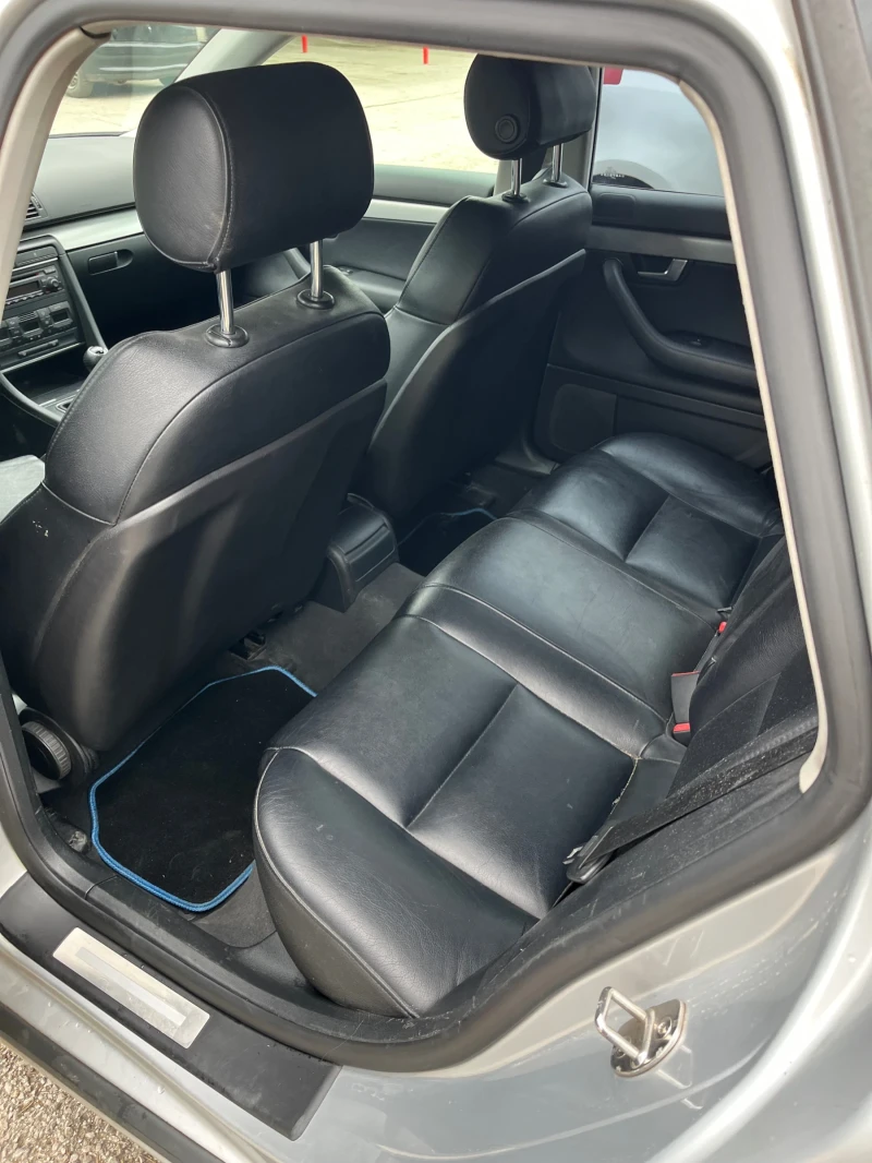 Audi A4 2.0 TDI 140кс, снимка 5 - Автомобили и джипове - 52578378