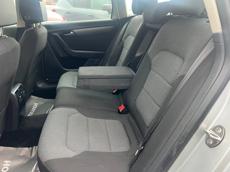 VW Passat 2.0TDI 4MOTION HIGHLINE, снимка 12 - Автомобили и джипове - 52686393