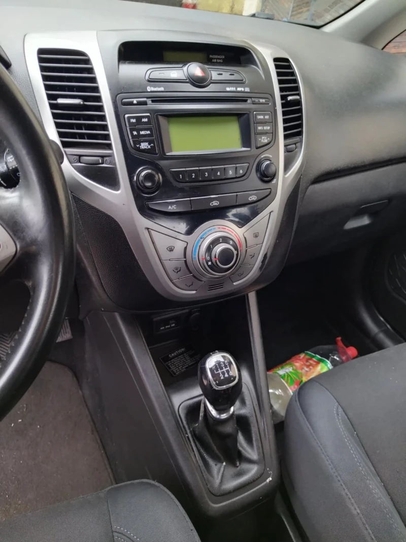 Hyundai Ix20 1.4 дизел, снимка 11 - Автомобили и джипове - 53425218