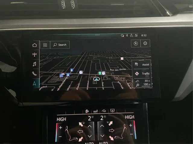 Audi E-Tron, снимка 12 - Автомобили и джипове - 54113138