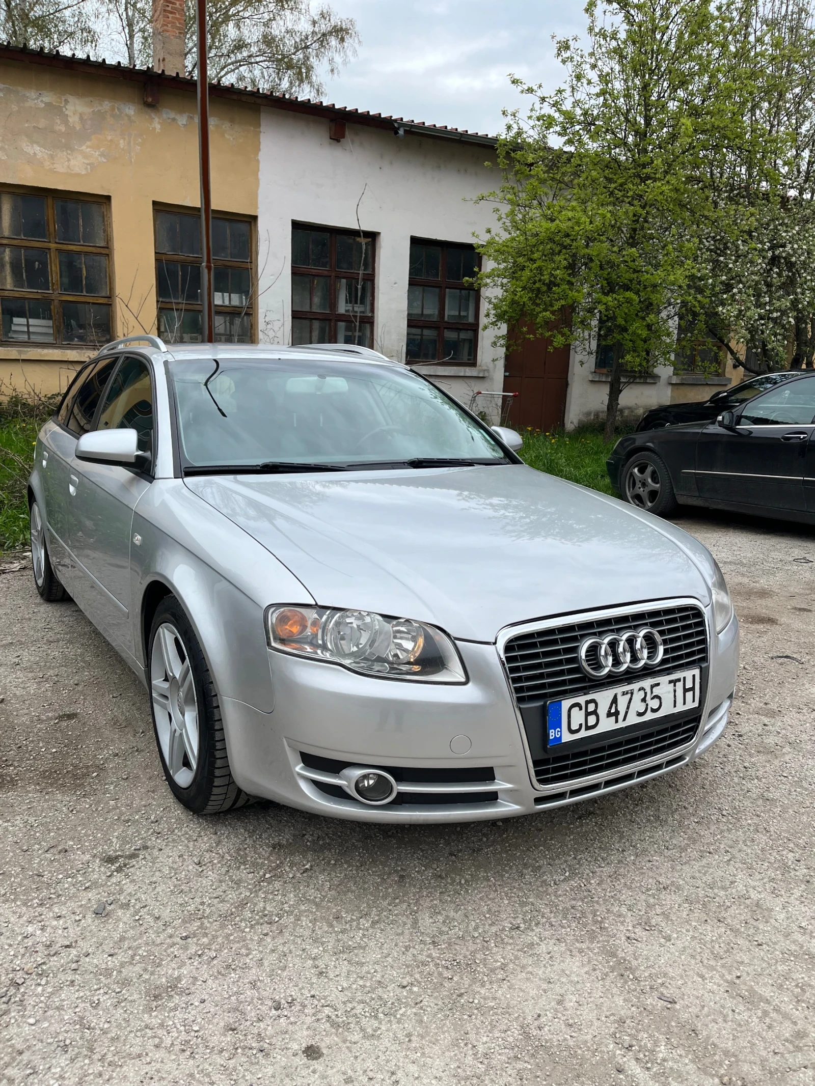 Audi A4 2.0 TDI 140кс, снимка 1