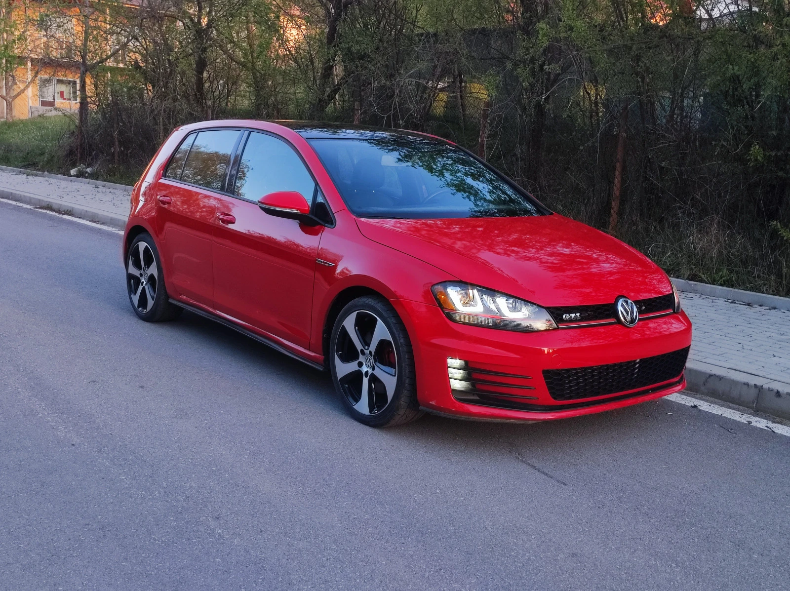 VW Golf GTI - изображение 2