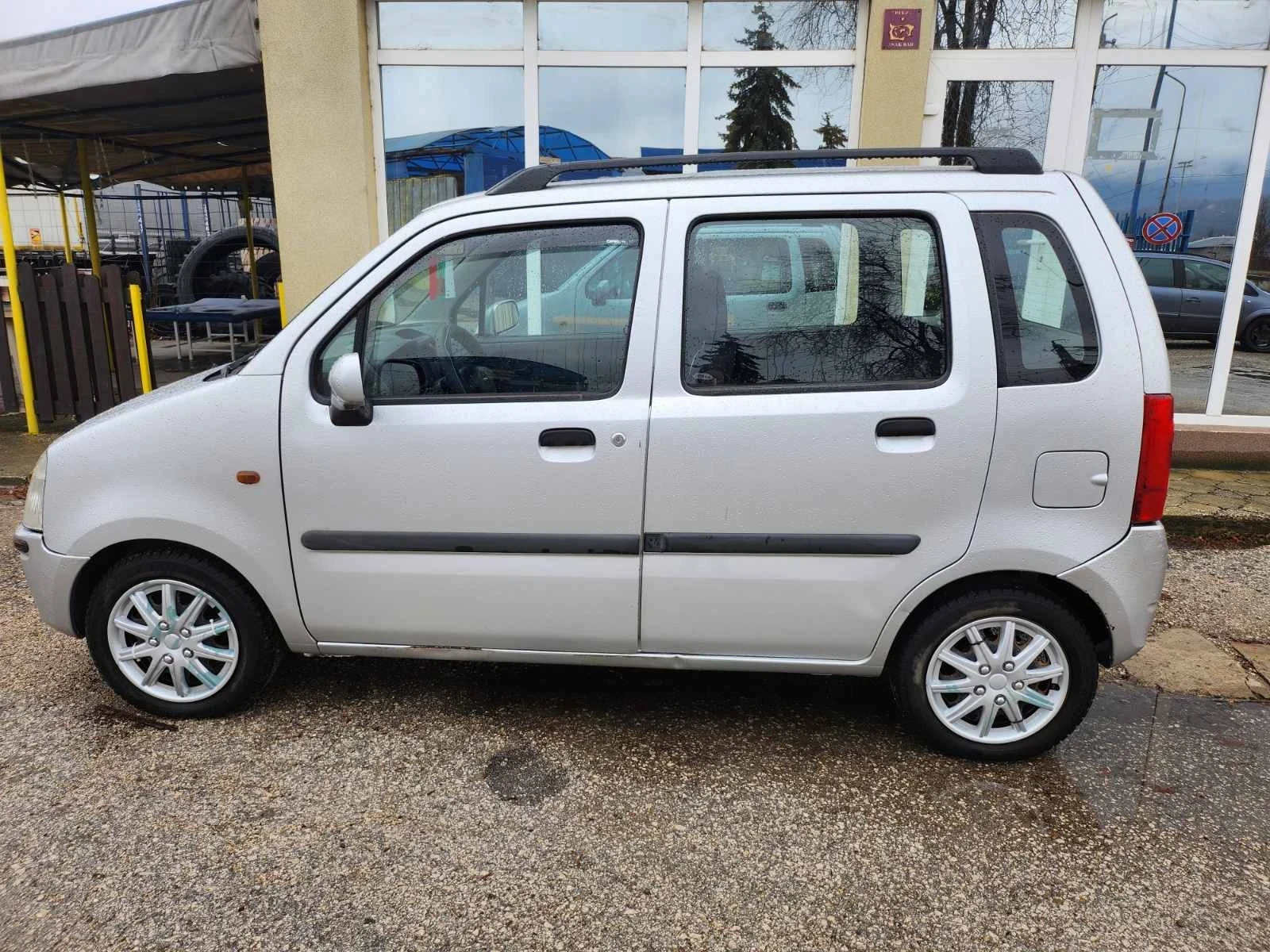 Opel Agila 1.2 - изображение 2