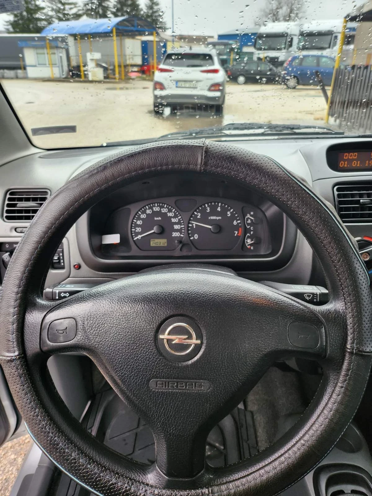 Opel Agila 1.2 - изображение 4