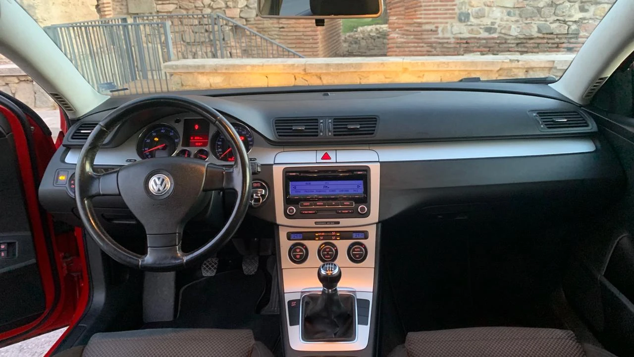 VW Passat  - изображение 6