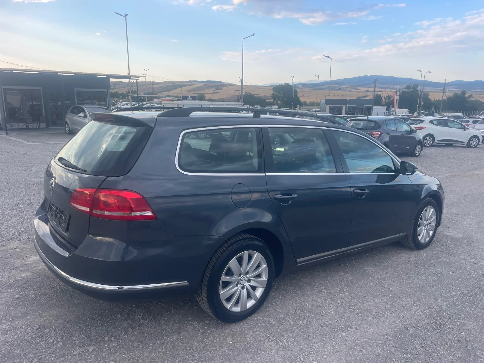 VW Passat 2.0TDI HIGHLINE DSG EURO5 140КС - изображение 6