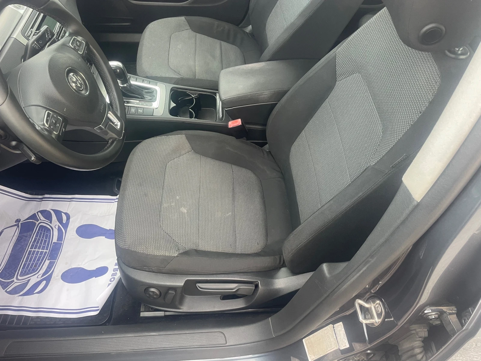 VW Passat 2.0TDI HIGHLINE DSG EURO5 140КС - изображение 9