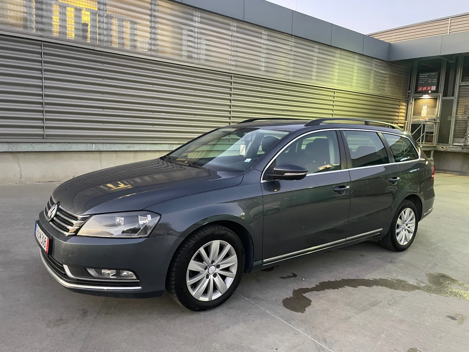VW Passat 2.0TDI HIGHLINE DSG EURO5 140�� | Mobile.bg � ����������� 2