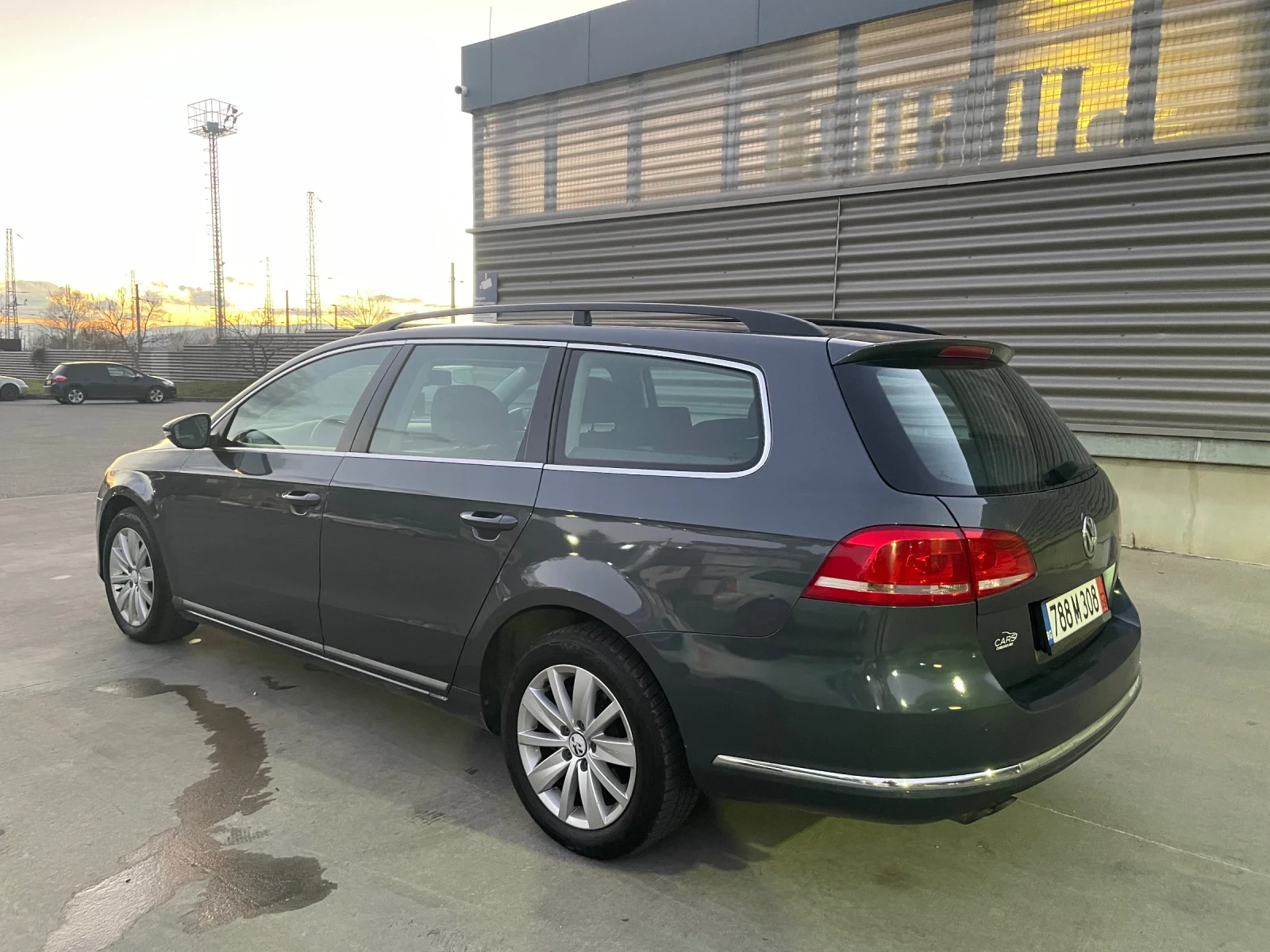 VW Passat 2.0TDI HIGHLINE DSG EURO5 140�� | Mobile.bg � ����������� 9