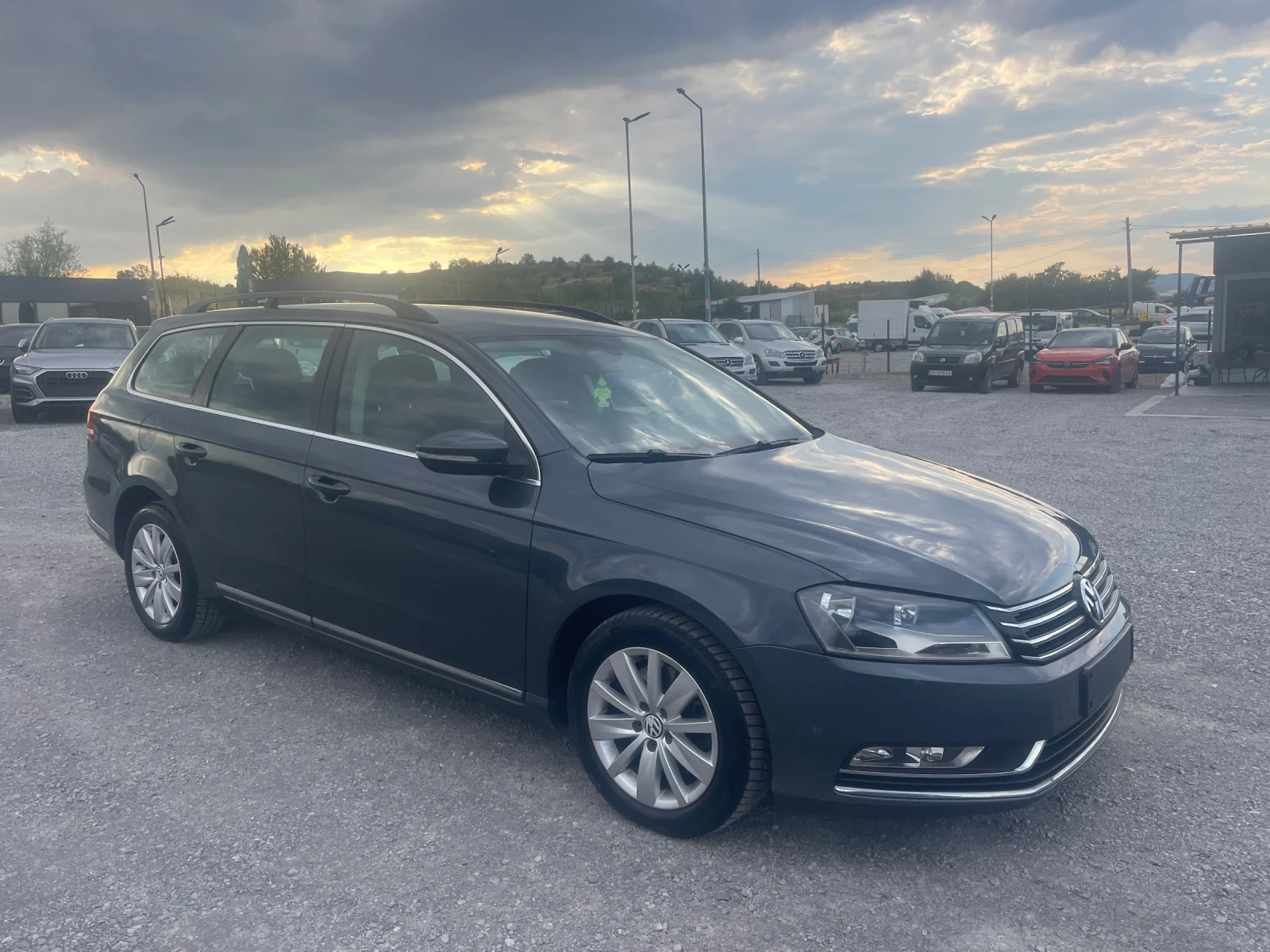 VW Passat 2.0TDI HIGHLINE DSG EURO5 140КС - изображение 3