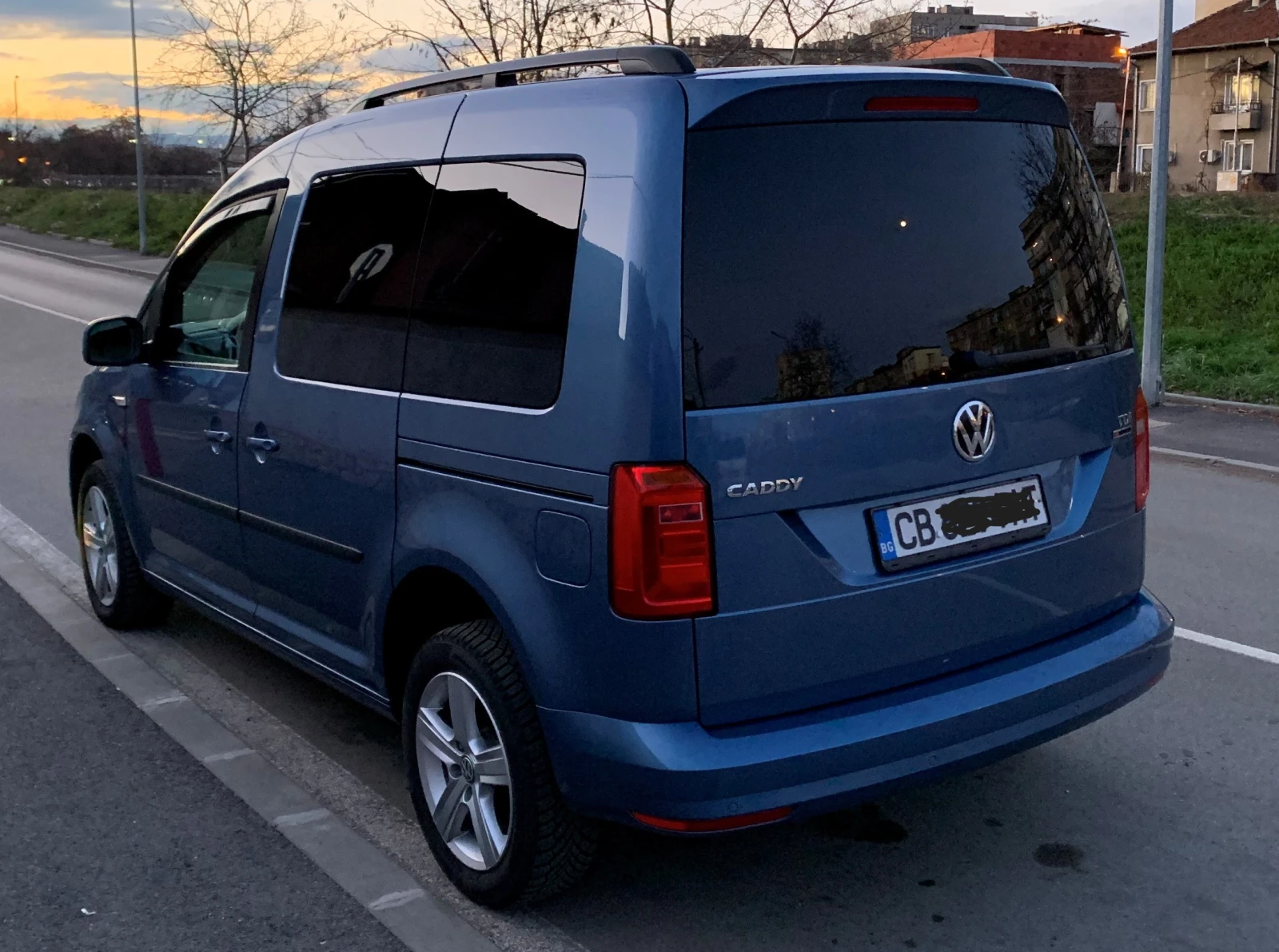 VW Caddy 4MOTION - изображение 4