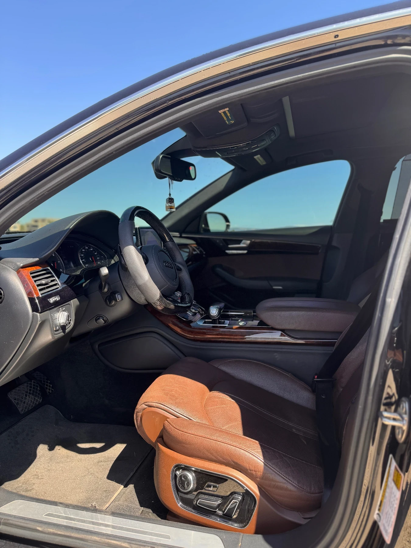 Audi A8  - изображение 6