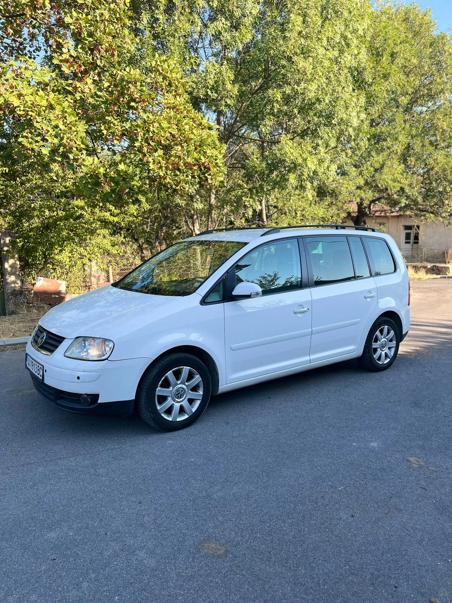 VW Touran | Mobile.bg — изображение 1