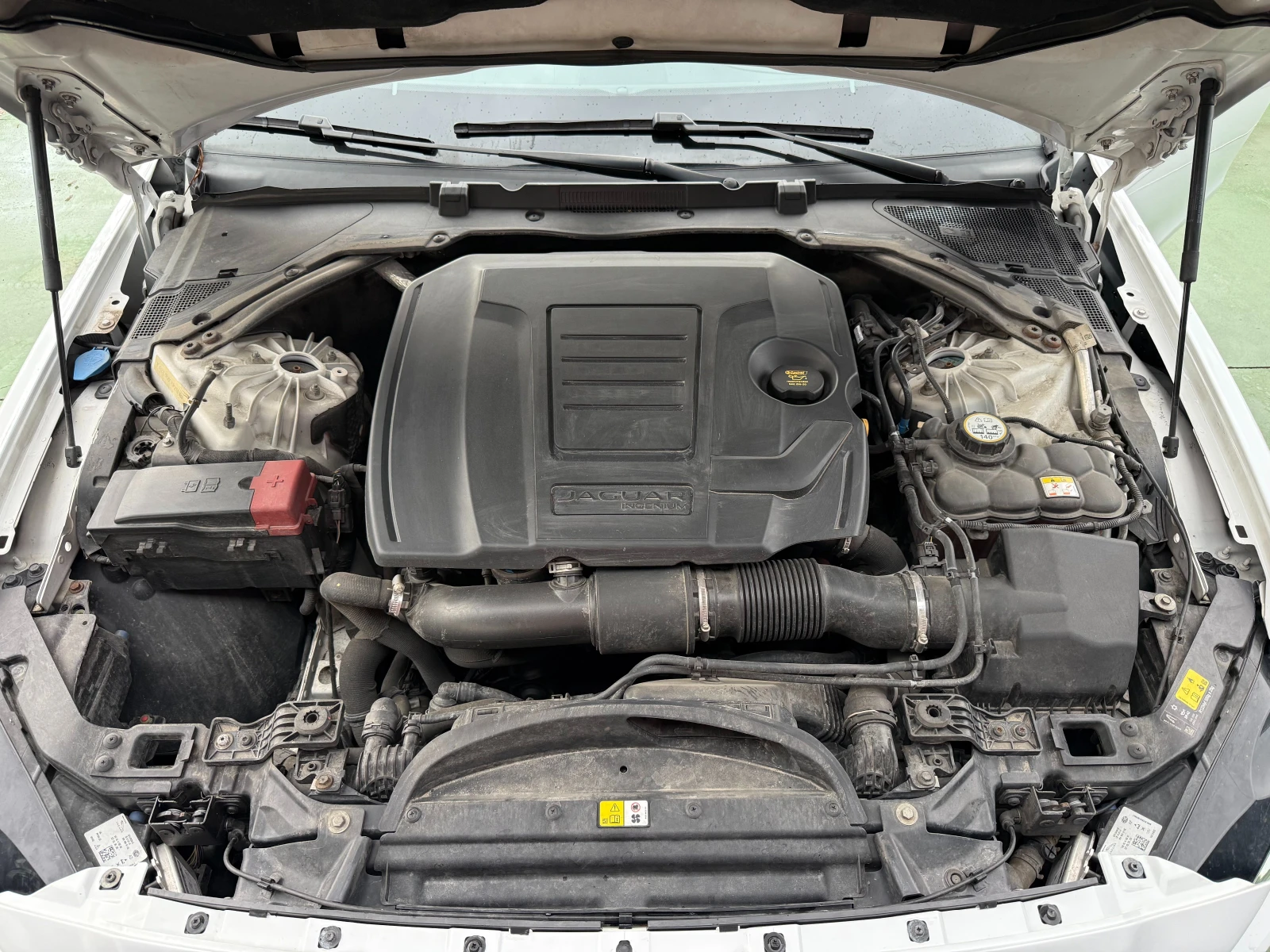 Jaguar XE R-SPORT | Mobile.bg � ����������� 17