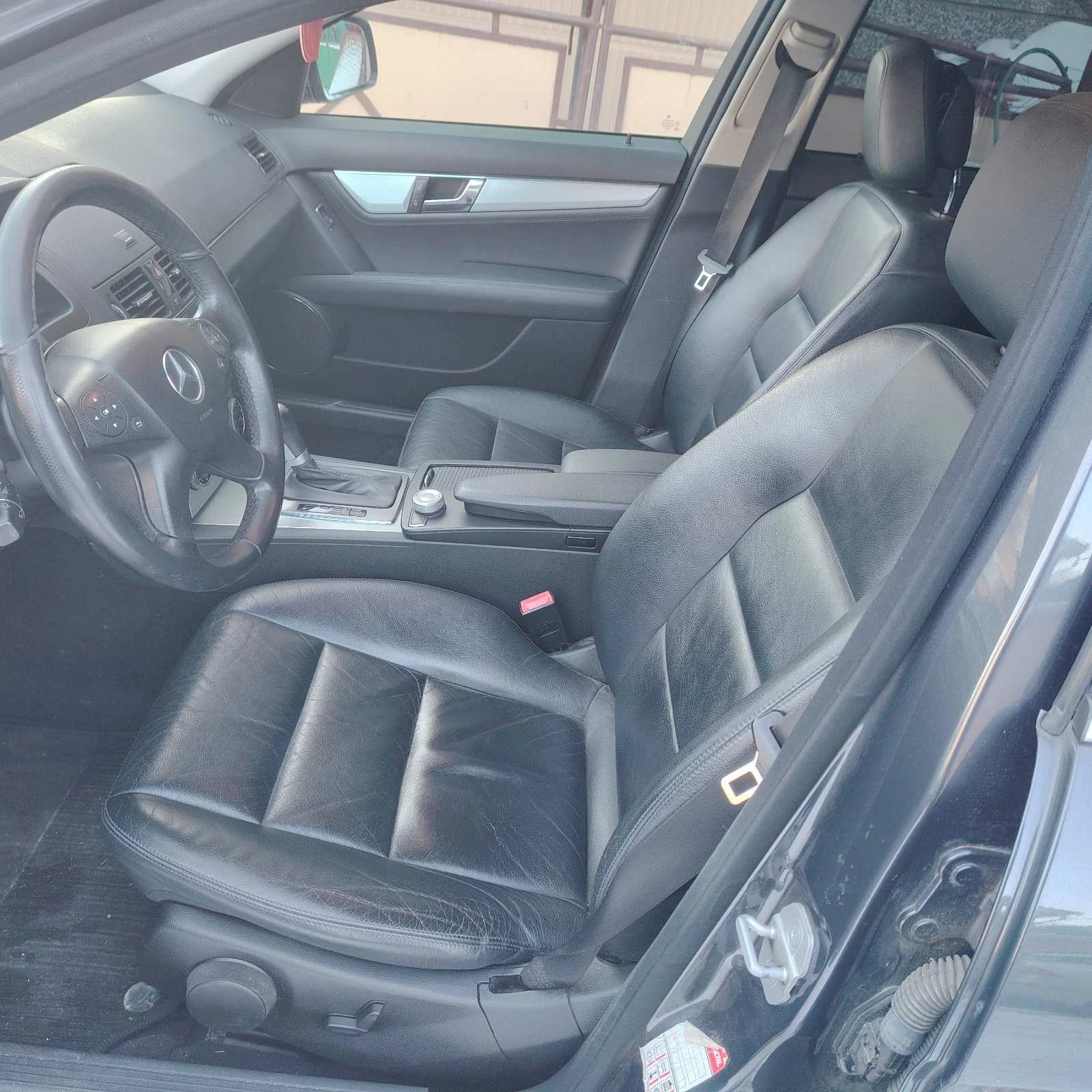 Mercedes-Benz C 320 CDI - изображение 9