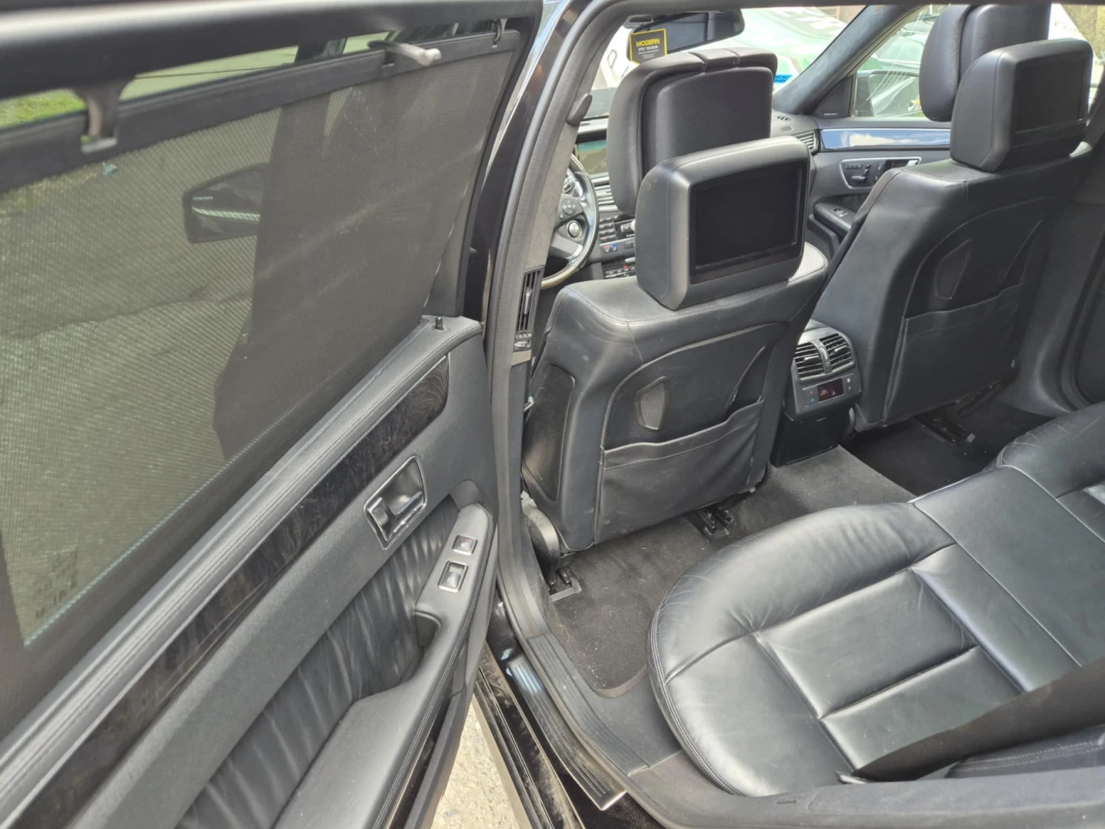 Mercedes-Benz E 350 7бр. М276 AIR MATIK - изображение 6