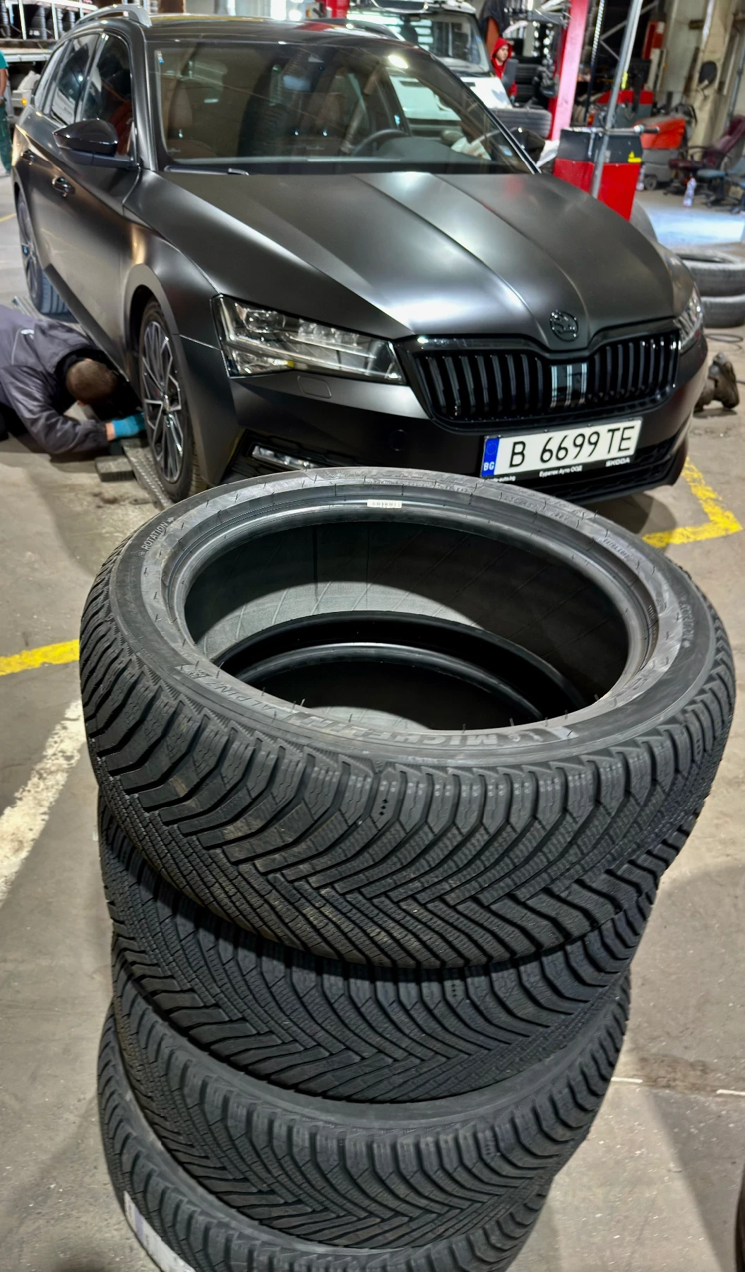 Skoda Superb L&K, снимка 5 - Автомобили и джипове - 53638897