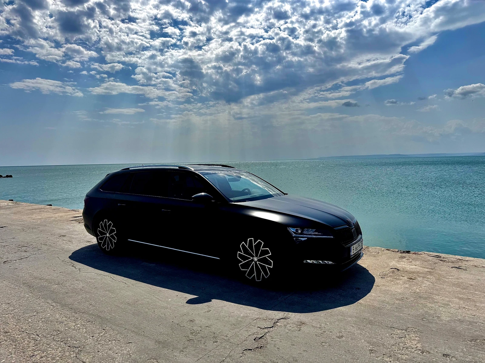 Skoda Superb L&K, снимка 6 - Автомобили и джипове - 53638897