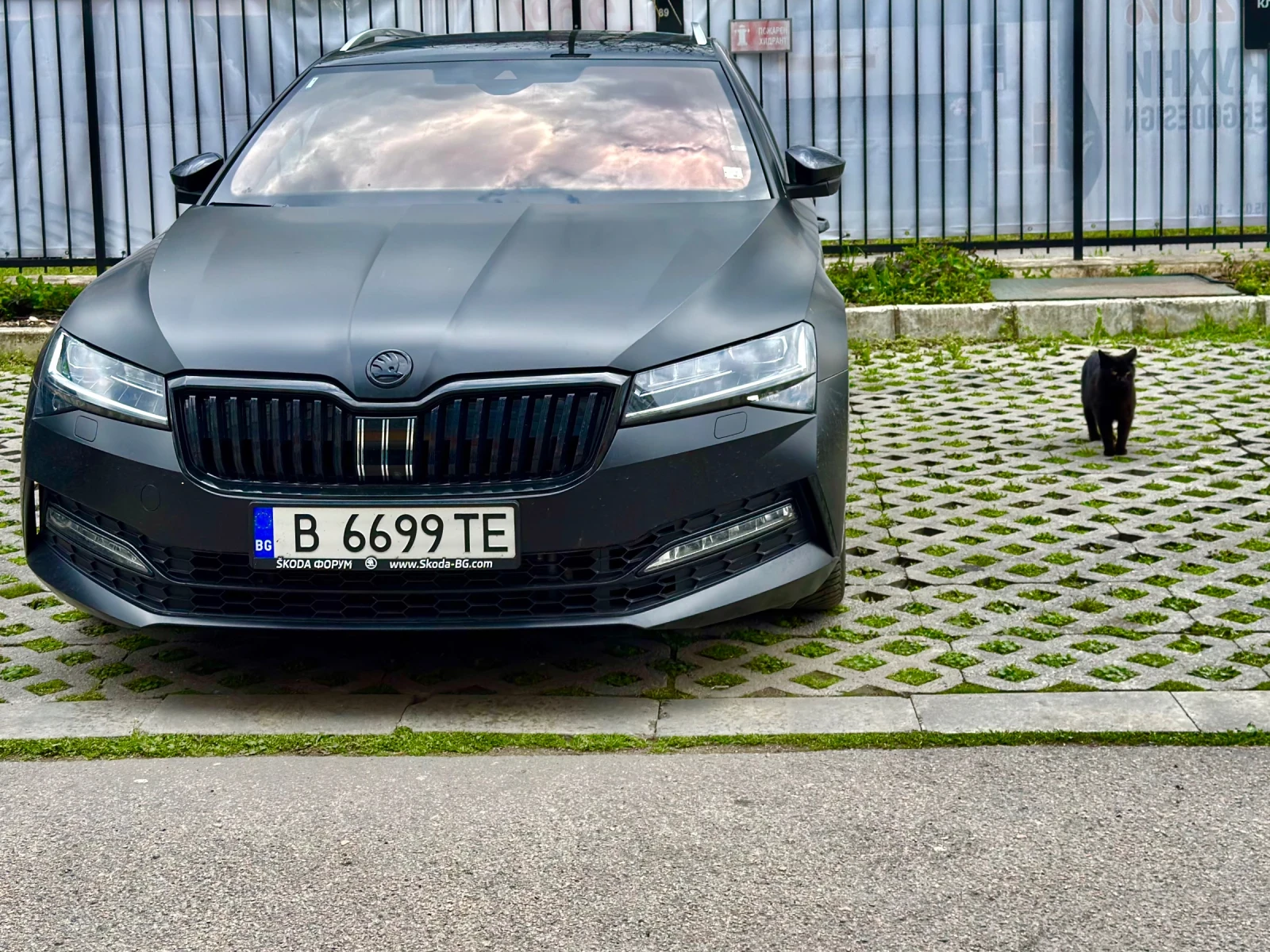 Skoda Superb L&K, снимка 12 - Автомобили и джипове - 53638897