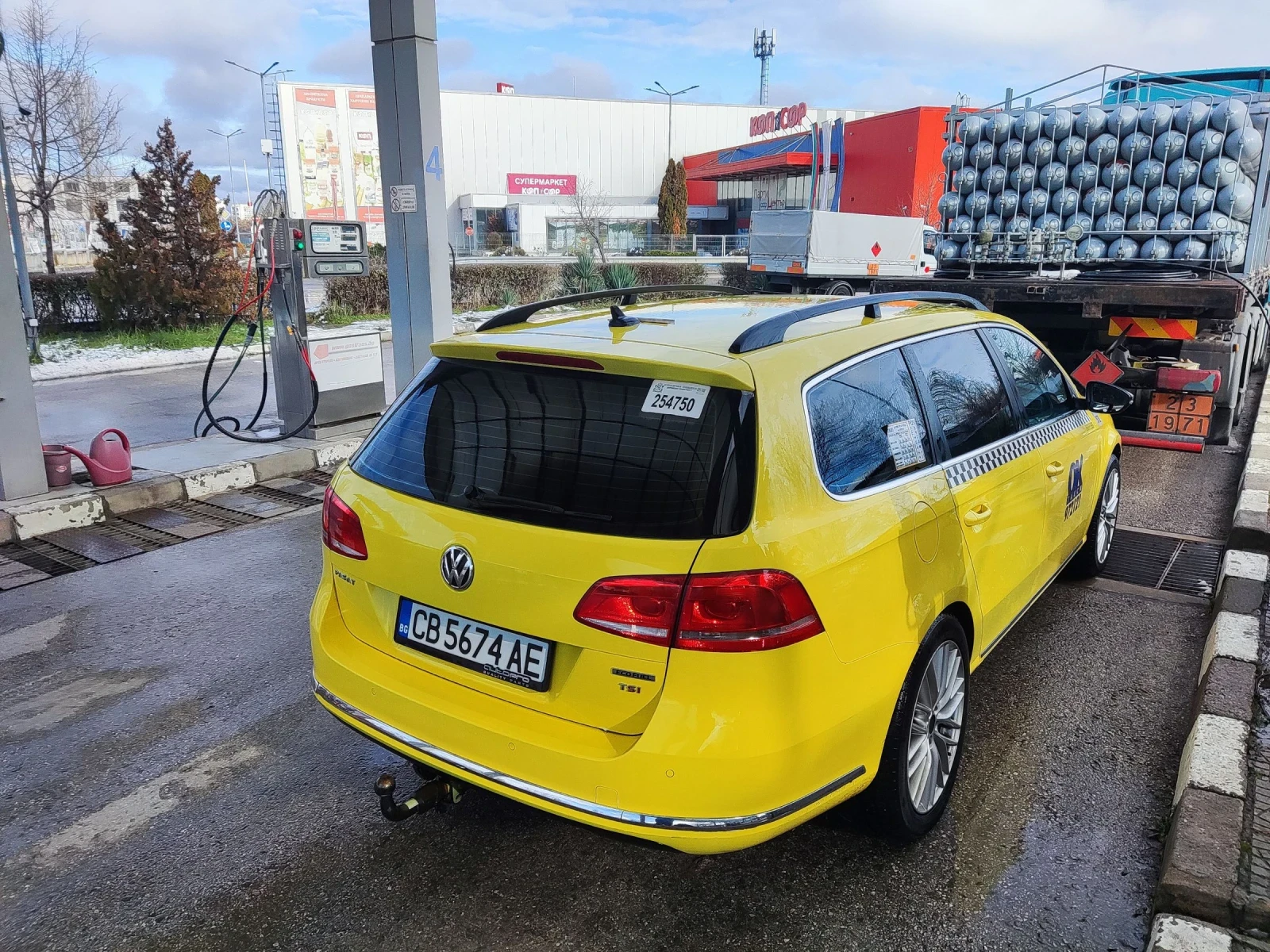 VW Passat B7, снимка 5 - Автомобили и джипове - 53726621