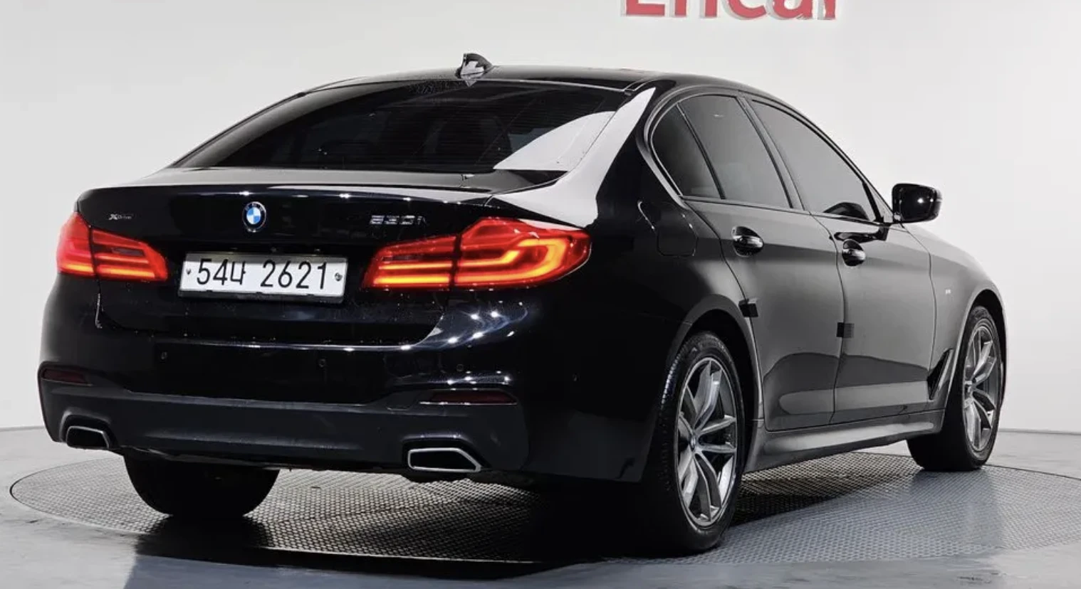 BMW 530 M* SPORT* XDRIVE* ПОДГРЕВ* ОБДУХВАНЕ* 360КАМЕРА* , снимка 2 - Автомобили и джипове - 53813463