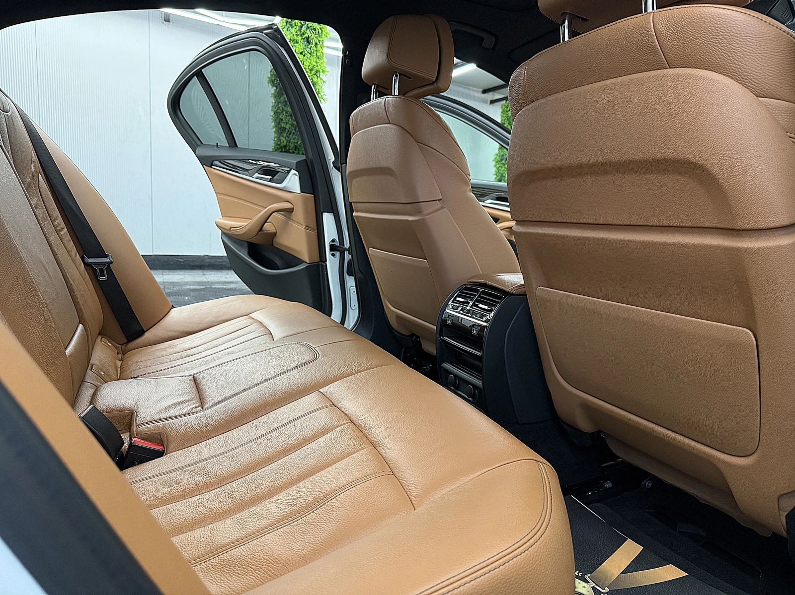 BMW 530 M-PAKET/Xdrive/������� ��������� �������� ������ | Mobile.bg � ����������� 11