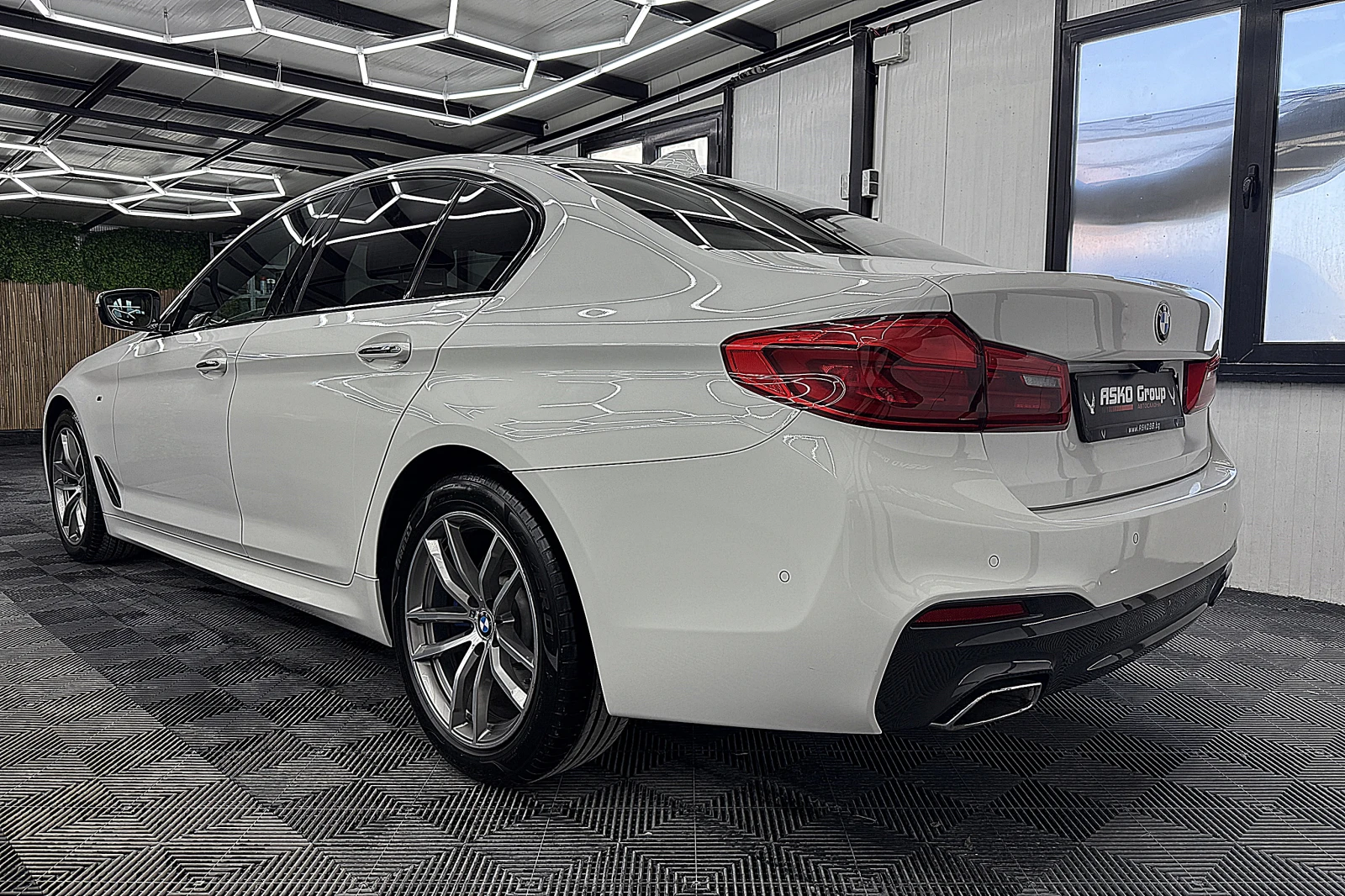 BMW 530 M-PAKET/Xdrive/������� ��������� �������� ������ | Mobile.bg � ����������� 4