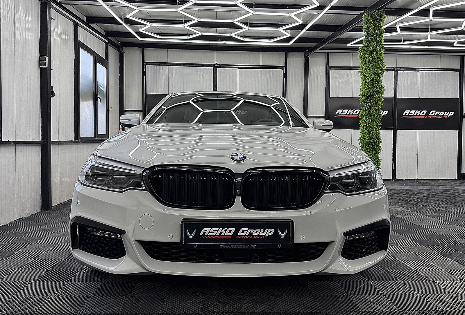 BMW 530 M-PAKET/Xdrive/������� ��������� �������� ������ | Mobile.bg � ����������� 2