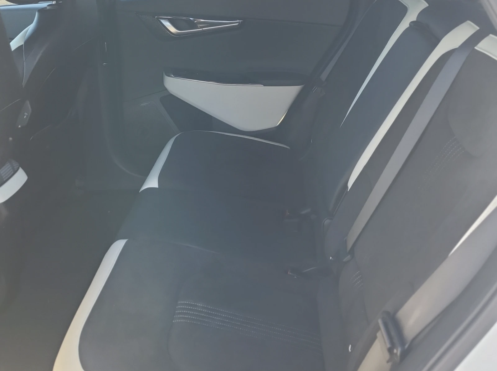Kia EV6 2022 Kia EV6 LONG RANGE GT-LINE PKG 2, снимка 7 - Автомобили и джипове - 54593701