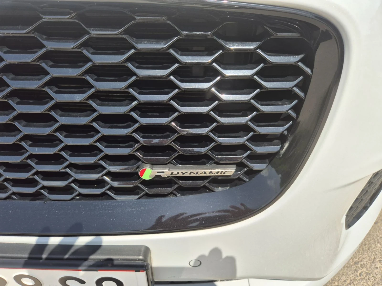 Jaguar E-pace 2.0 DIESEL 180 R-Dynamic 4x4 | Mobile.bg � ����������� 8