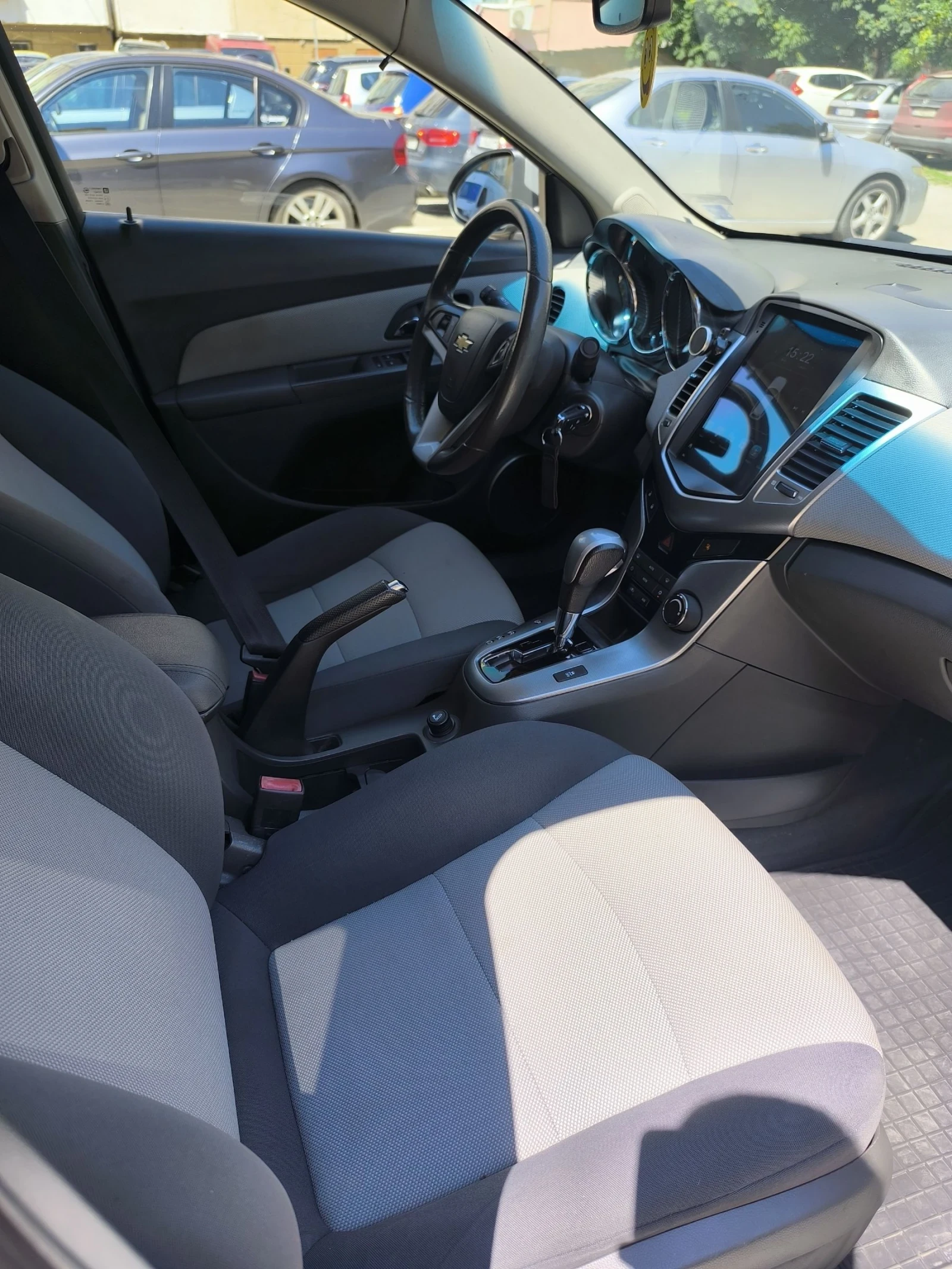 Chevrolet Cruze, снимка 8 - Автомобили и джипове - 54887964