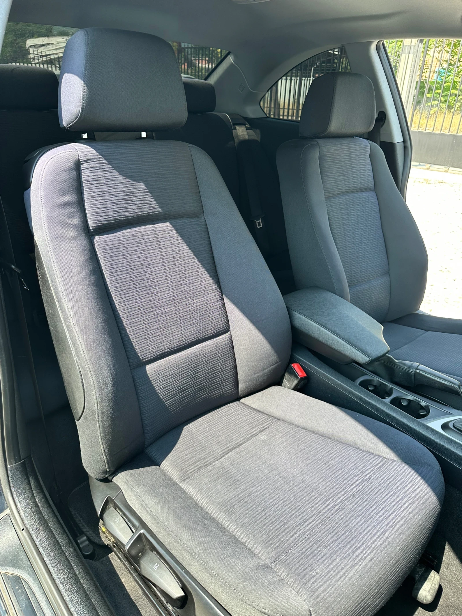 BMW 120 SHADOW LINE/ПОДГРЕВ/ПАРКТРОНИК, снимка 12 - Автомобили и джипове - 55008431