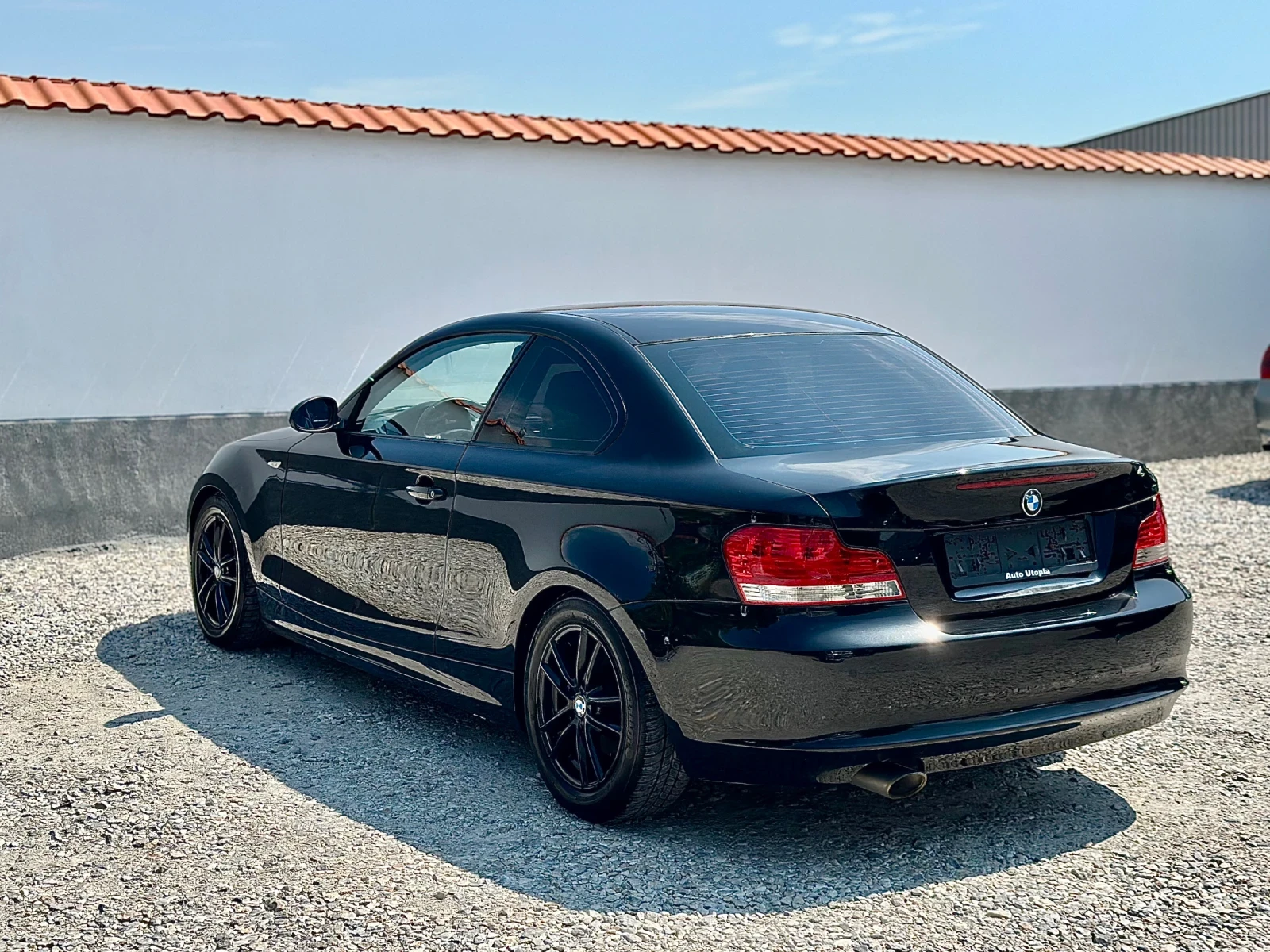 BMW 120 SHADOW LINE/ПОДГРЕВ/ПАРКТРОНИК, снимка 3 - Автомобили и джипове - 55008431