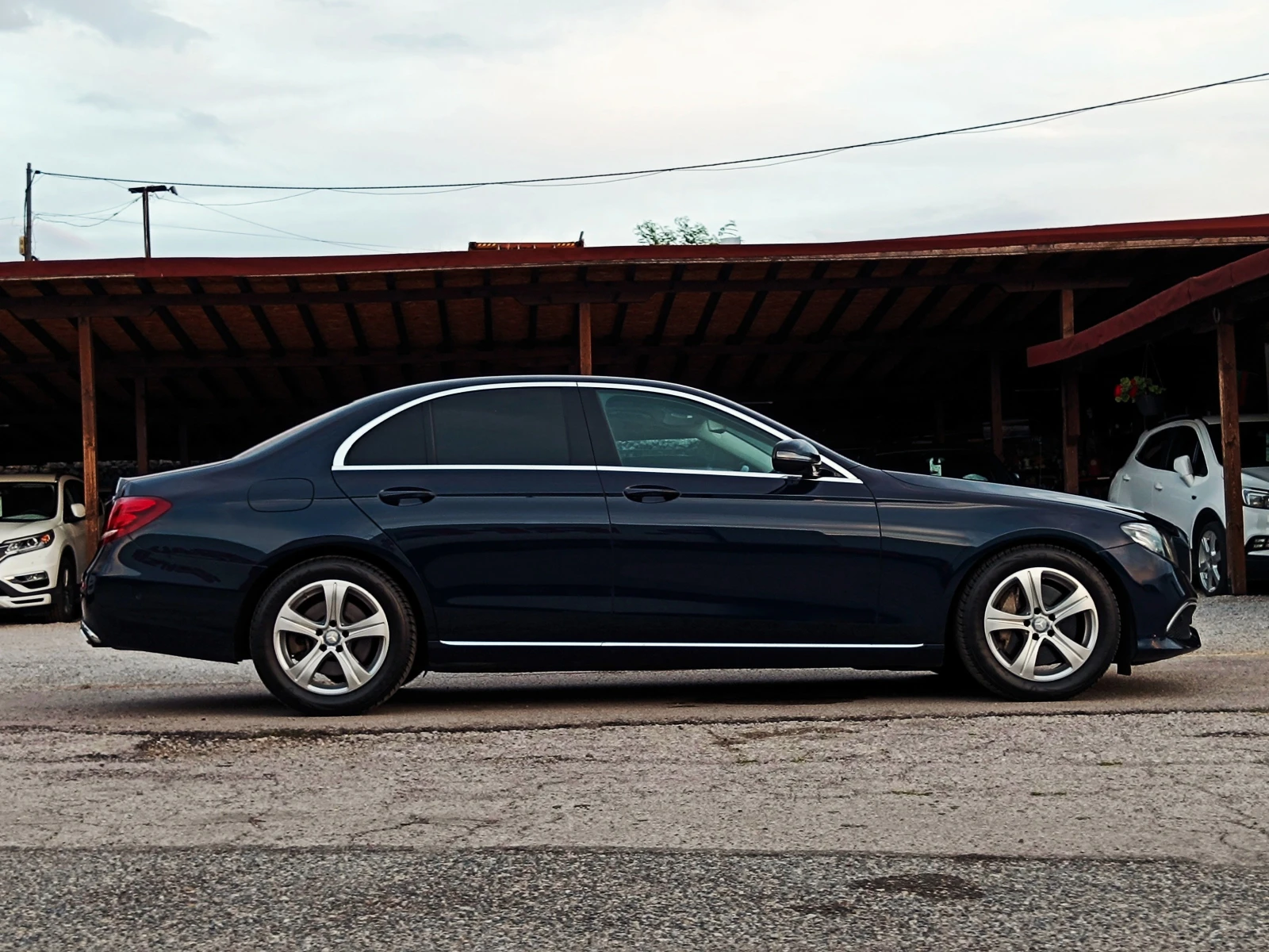 Mercedes-Benz E 350 CDi* Avantgarde* 9G Tronic* Euro 6B* , снимка 4 - Автомобили и джипове - 55305880