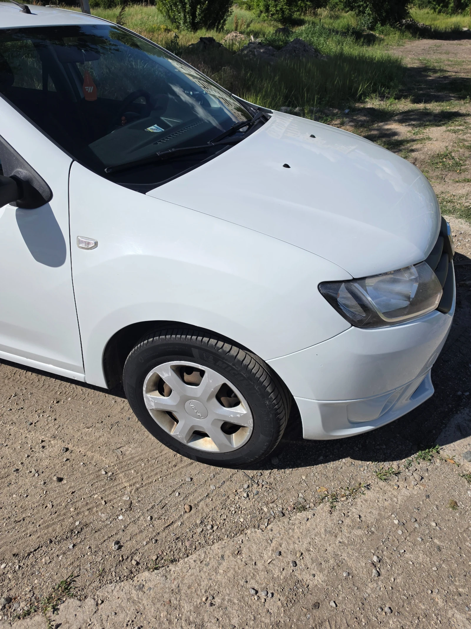 Dacia Sandero, снимка 2 - Автомобили и джипове - 55376155
