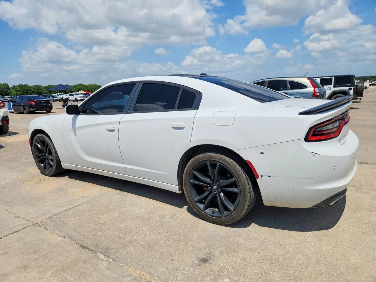 Dodge Charger 3.6l Se, снимка 2 - Автомобили и джипове - 55464278