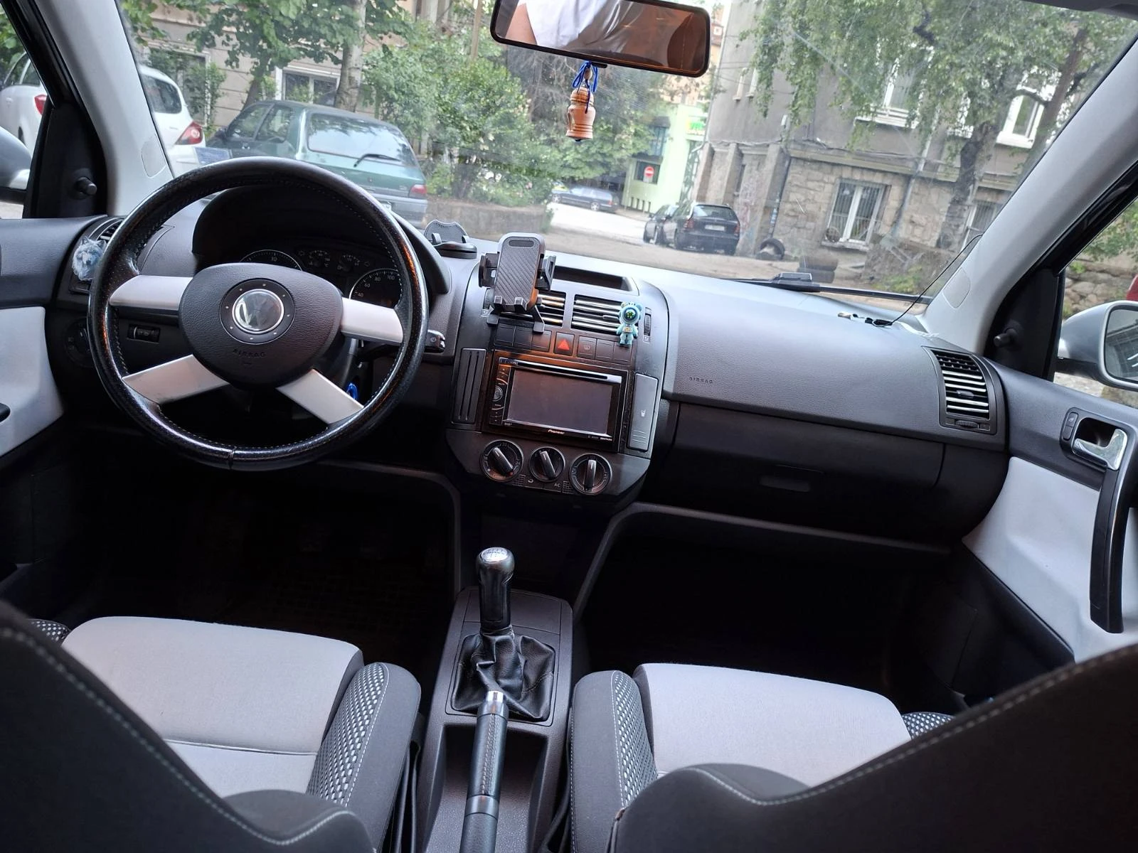VW Polo, снимка 12 - Автомобили и джипове - 55469437