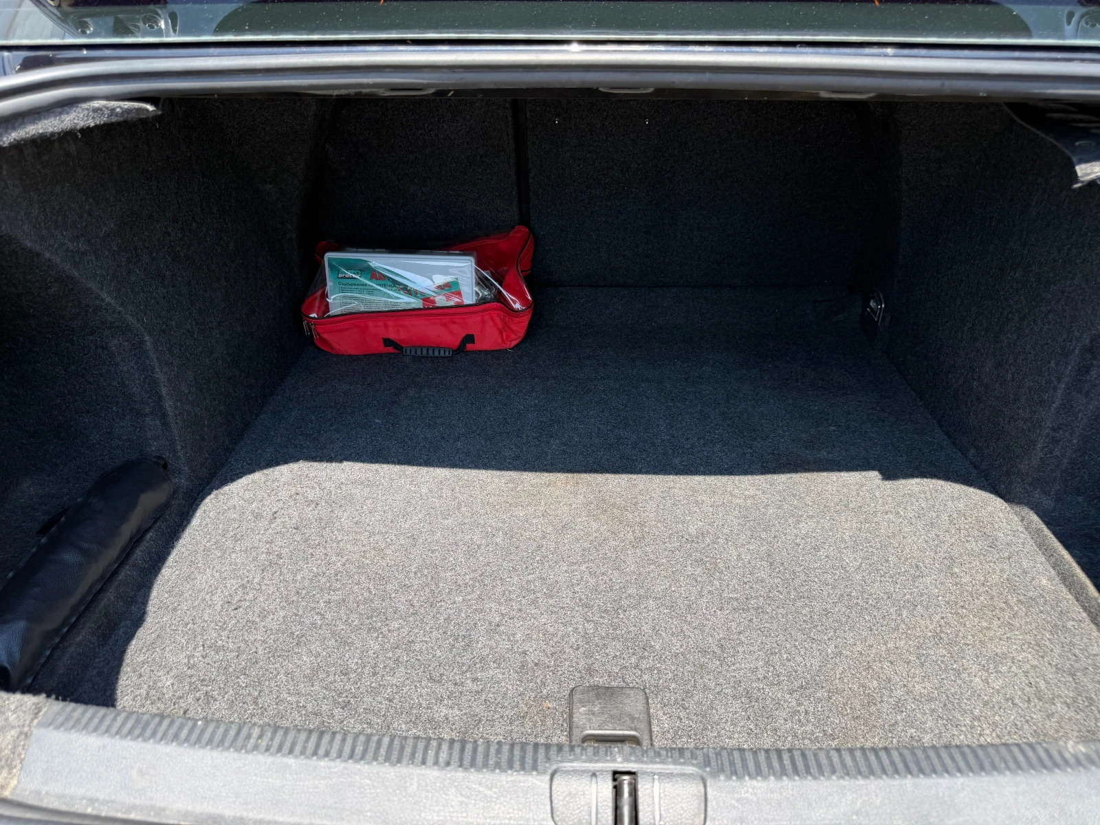 VW Passat, снимка 11 - Автомобили и джипове - 55573587