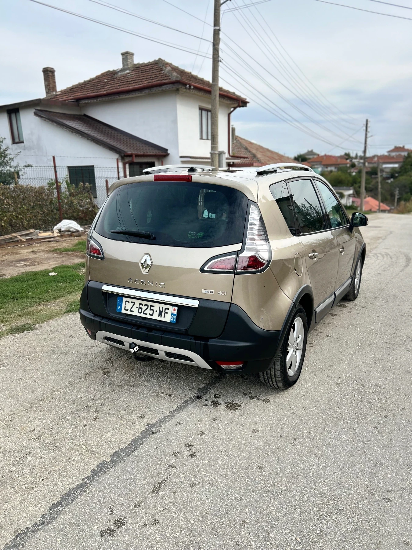 Renault Scenic, снимка 4 - Автомобили и джипове - 56406662