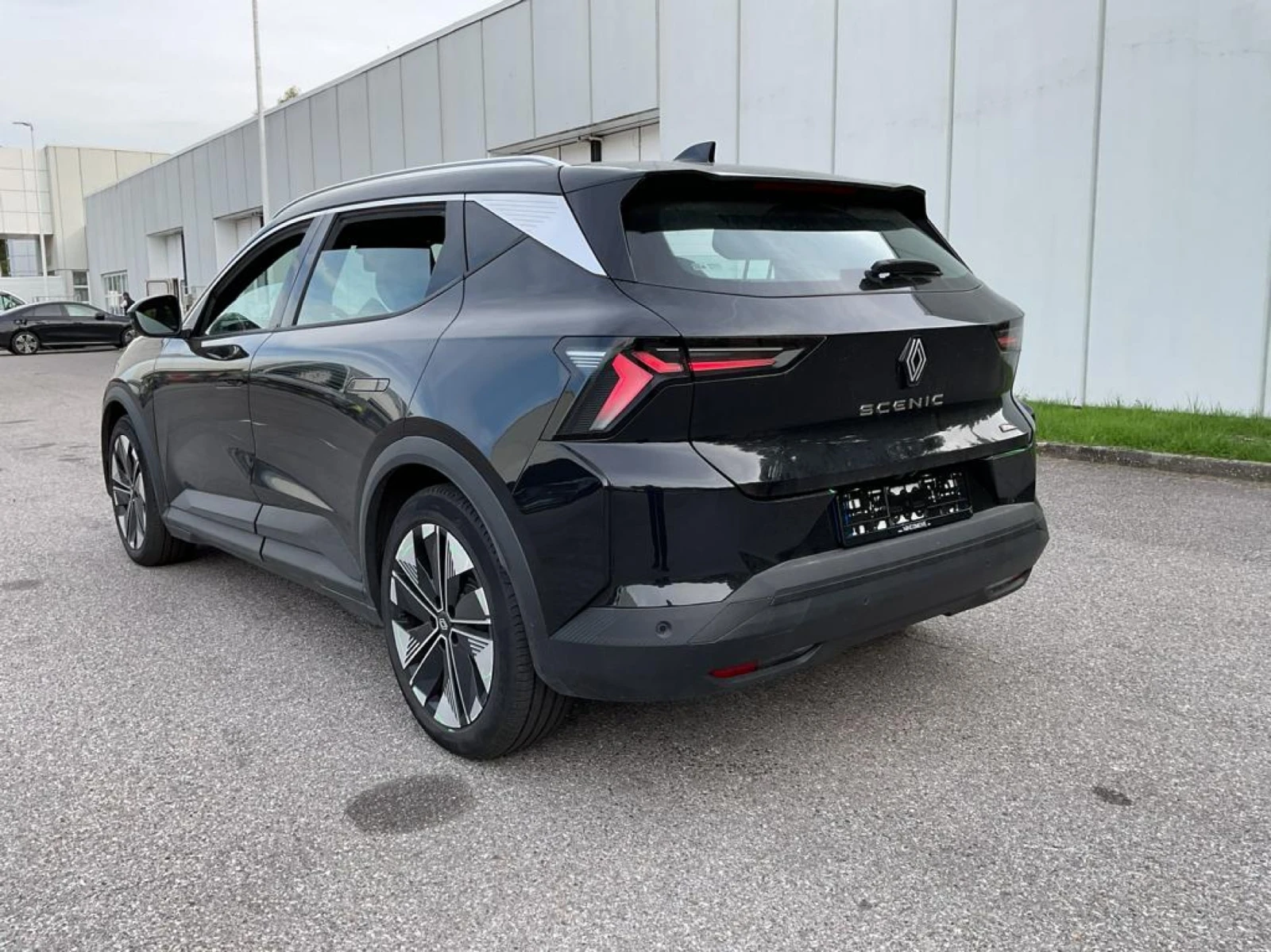 Renault Scenic E-Tech Evolution 67kWh 27 870км, снимка 5 - Автомобили и джипове - 56429479