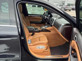 Porsche Cayenne Turbo  CARFAX, снимка 10