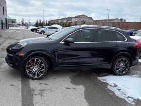 Porsche Cayenne Turbo  CARFAX, снимка 2